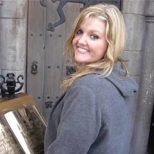 Meet your Posher, Lynn